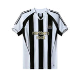 Newcastle United Domicile 04/05