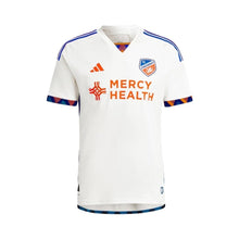 Cincinnati Alternatif 25/26