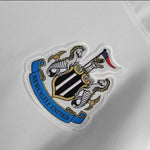 Newcastle Alternative 99/00