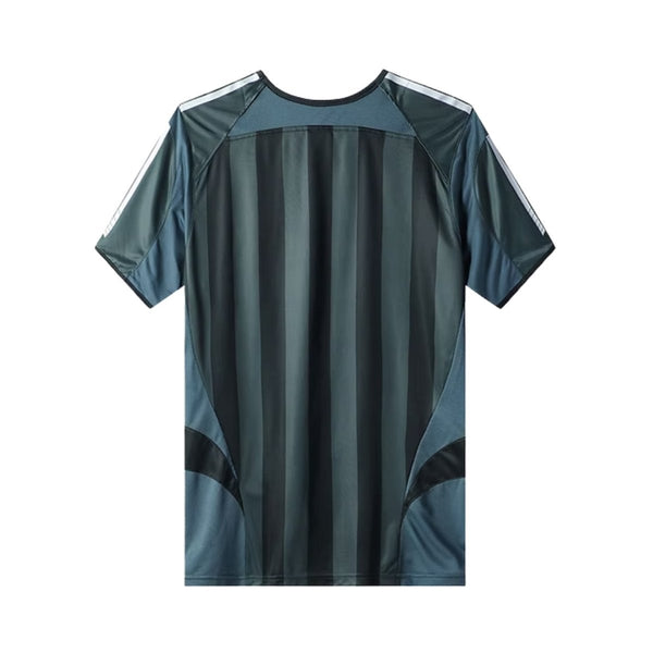 Newcastle Alternatif 05/06