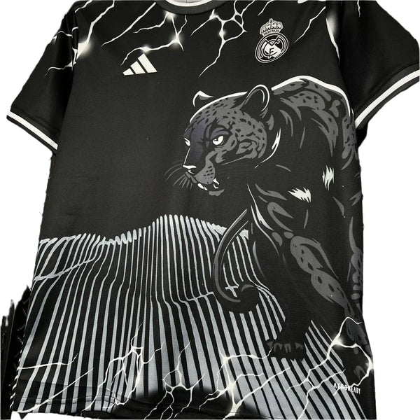 Real Madrid Édition Spéciale 24/25