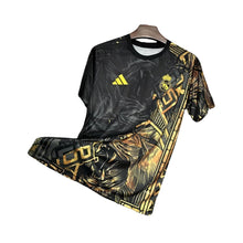 Real Madrid Édition Spéciale 24/25